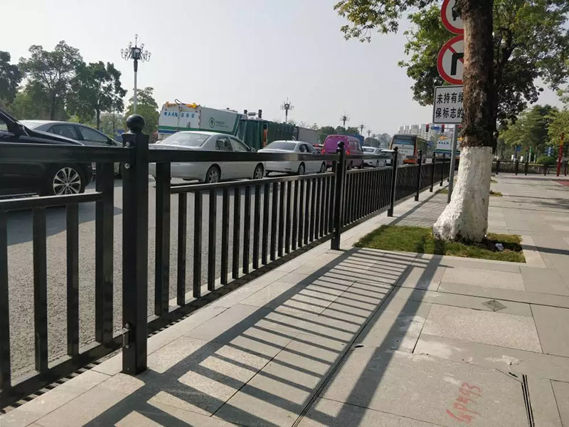 ���ͱ���o�ڽ�B